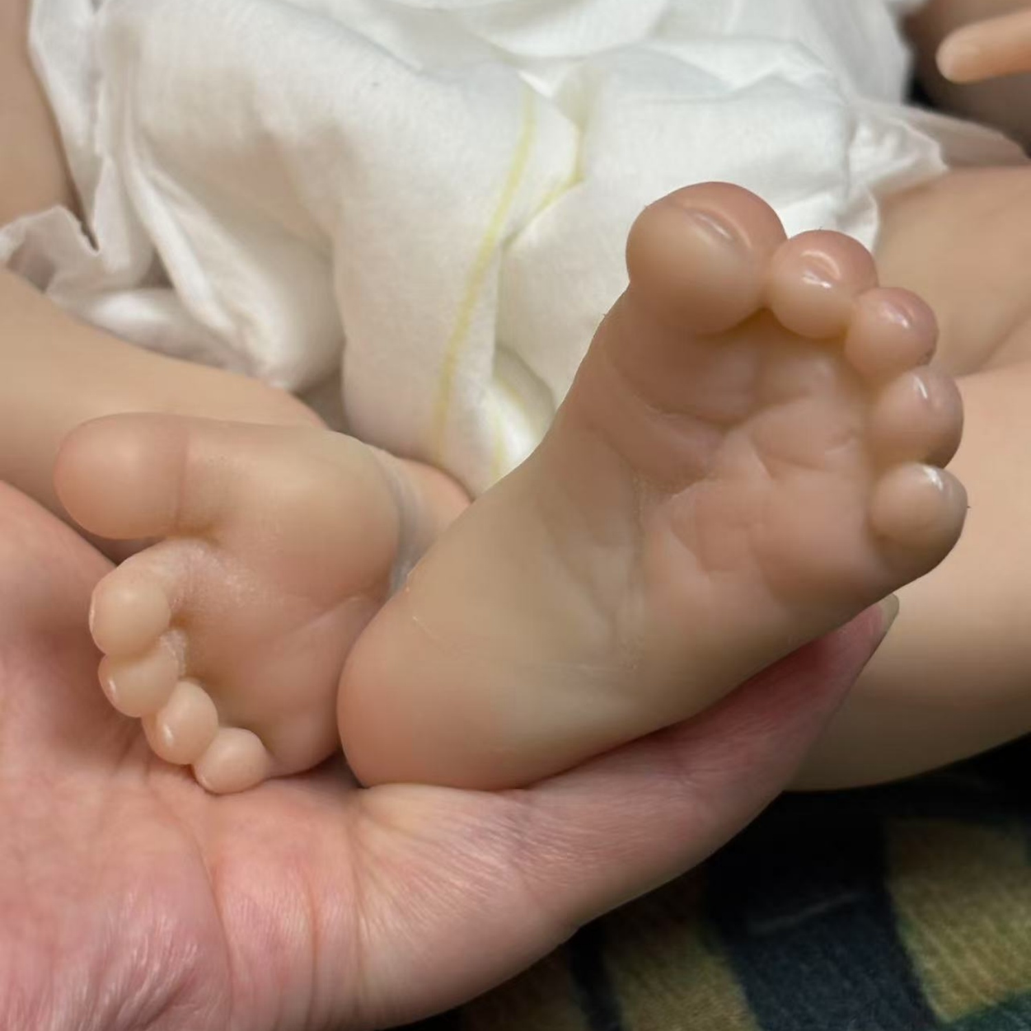 16 Inch Open Mouth Full Solid  - Baby Products Trending 评论和价格